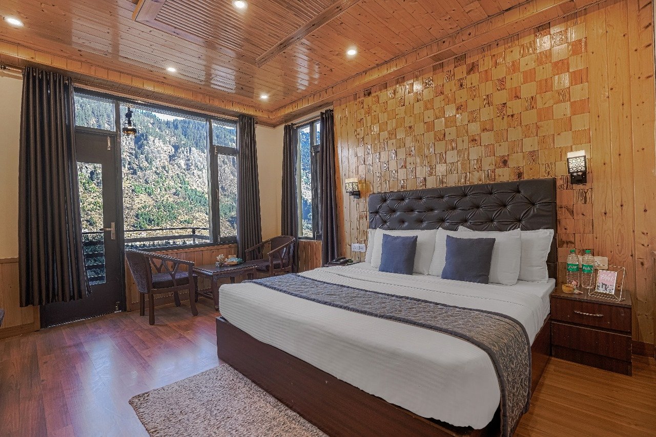 Deluxe Room Hotel Black Magic